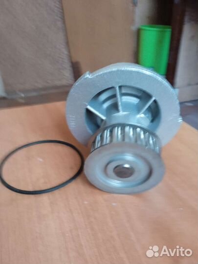 Водяной насос (помпа)