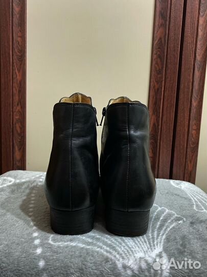 Ботинки женские