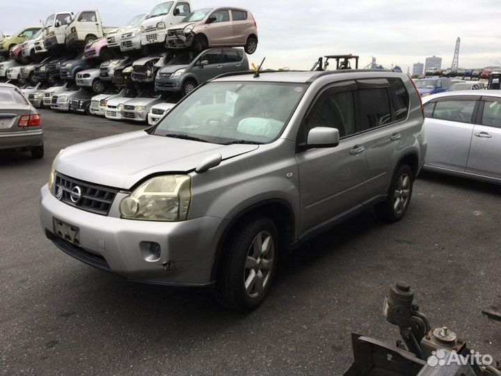 Дворник лобового стекла передний Nissan X-Trail