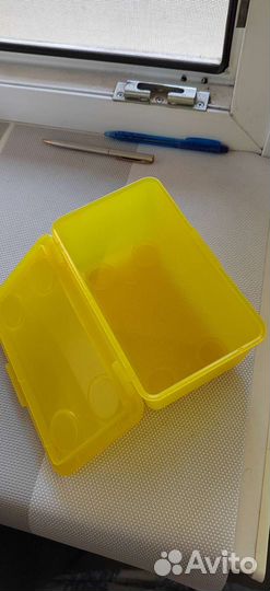 Контейнер IKEA желтый