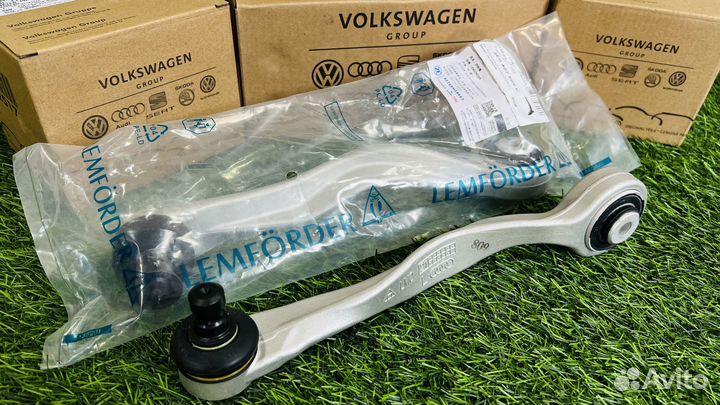 Рычаг Audi a4/a6/a8/VW Passat b5 верх l кривой