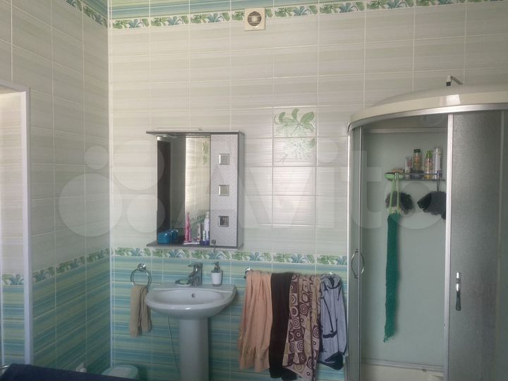 Дом 226 м² на участке 10,9 сот.