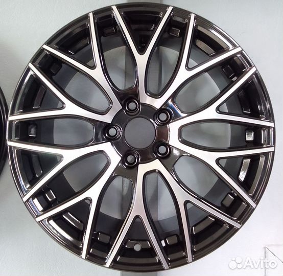 8,0J 18 5*114,3 D67,1 ET36 RST R098 BD