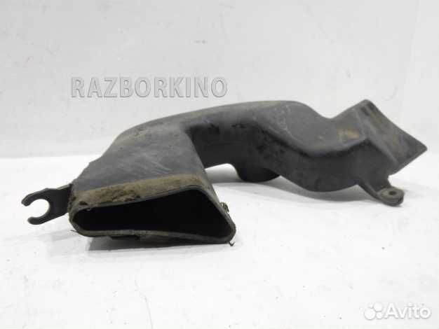 Воздухозаборник двигателя