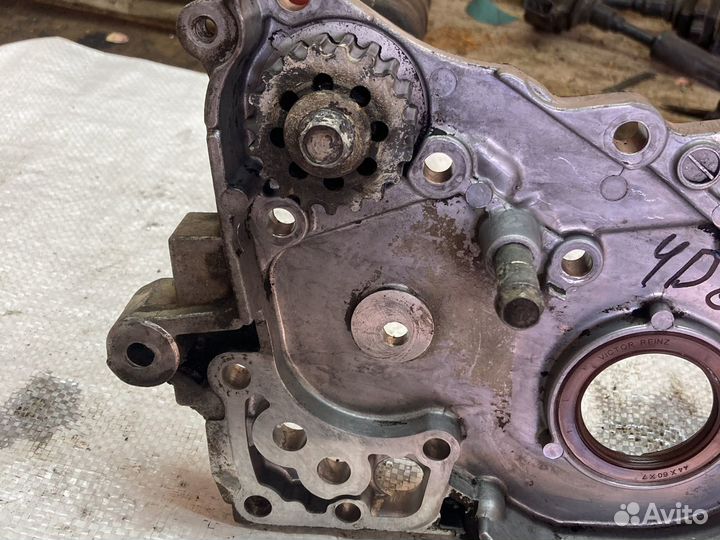 Масляный насос mitsubishi 4D68