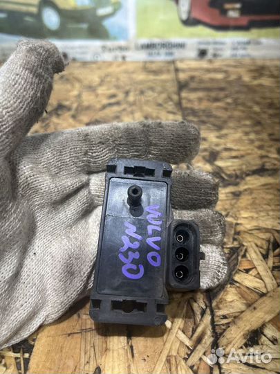 Датчик абсолютного давления Вольво 850