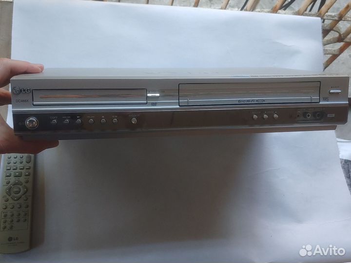 Dvd плеер lg DC 488