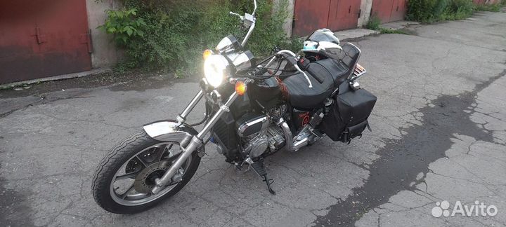 Продам мотоцикл Kawasaki vulcan VN750