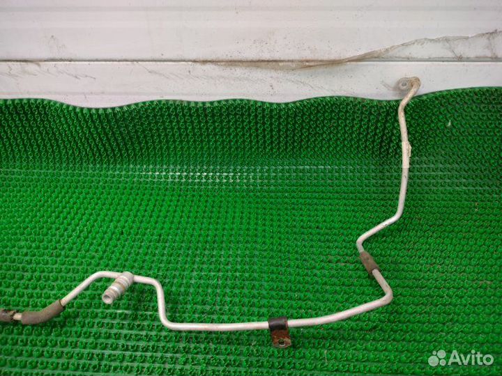 Трубка кондиционера Mitsubishi Carisma DA 2001