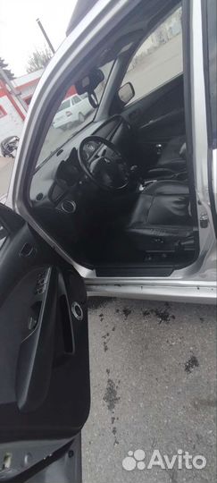 Mitsubishi Outlander 2.4 AT, 2002, 247 700 км