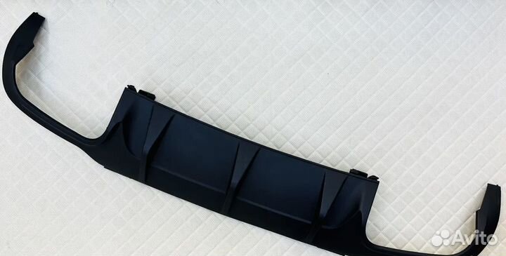 Диффузор Mercedes W204 Amg задний бампер накладка