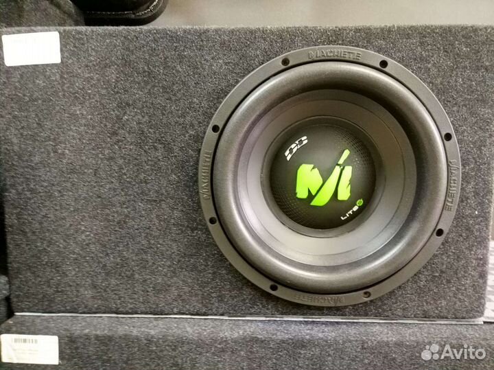 Сабвуфер Machete Lite ML-10S в коробе на трубе