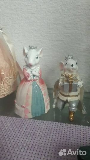 Музыкальная завод статуэтка кукла движение