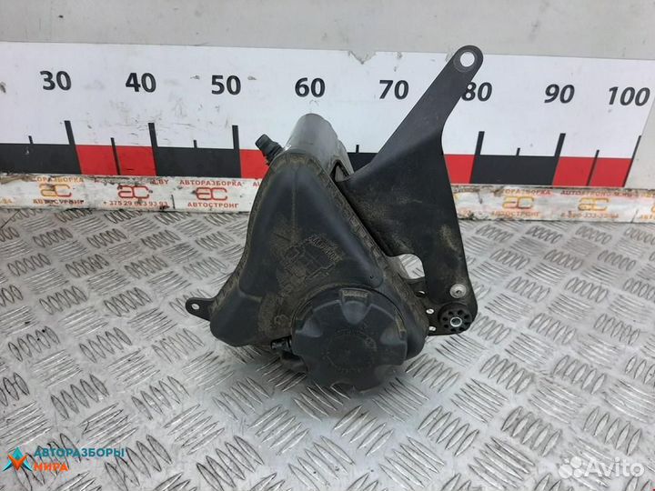 Бачок расширительный BMW 5 F07/F10/F11 2012