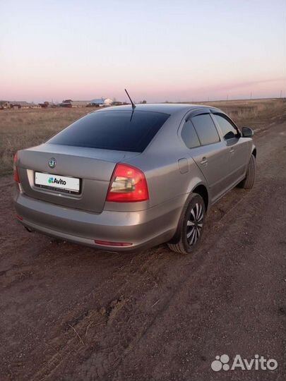 Skoda Octavia 1.8 AT, 2011, 122 000 км