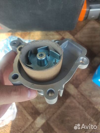 Помпа hyundai tucson 1