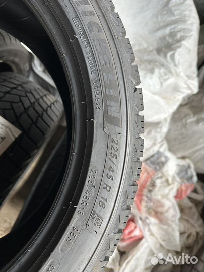 Michelin X-Ice Snow 225/45 R18 95H