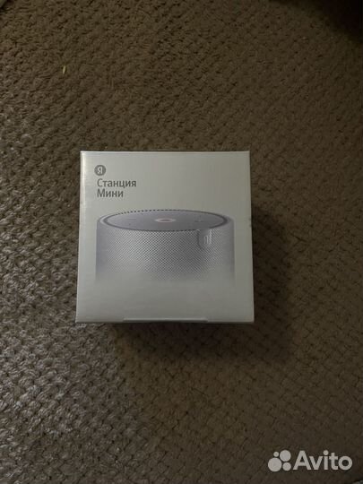 Умная колонка алиса с часами