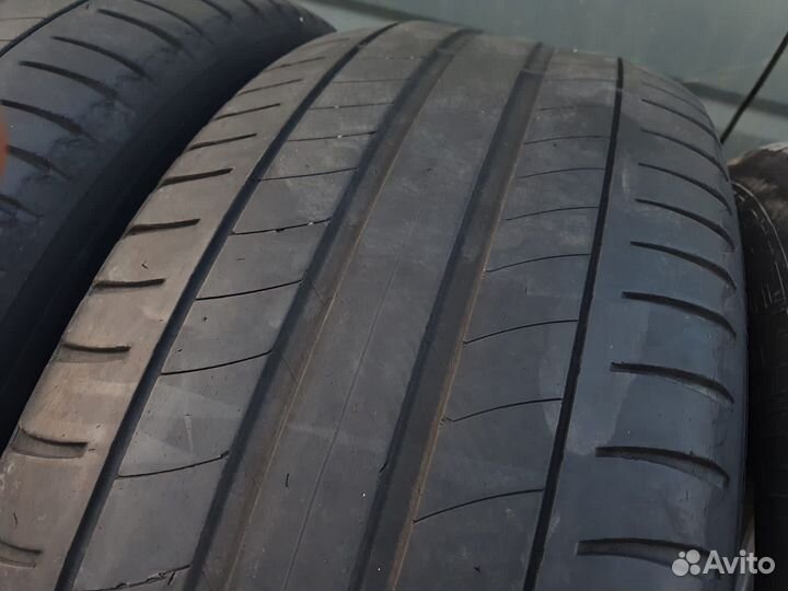 Michelin Pilot Primacy 215/60 R17