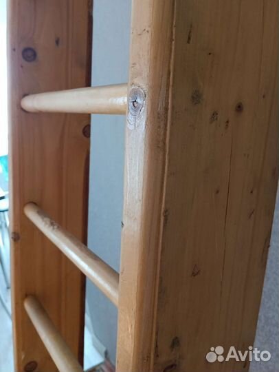 Лестница приставная деревянная