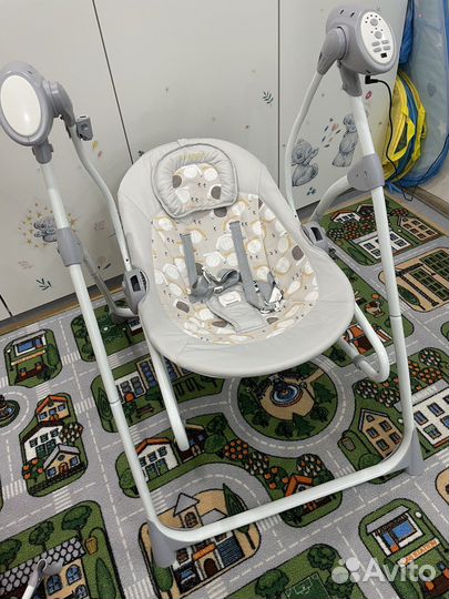 Детские электронные качели luxmom