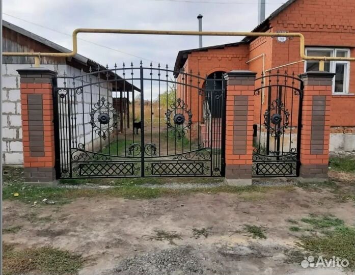 Полимерпесчаные колпаки и парапеты на забор