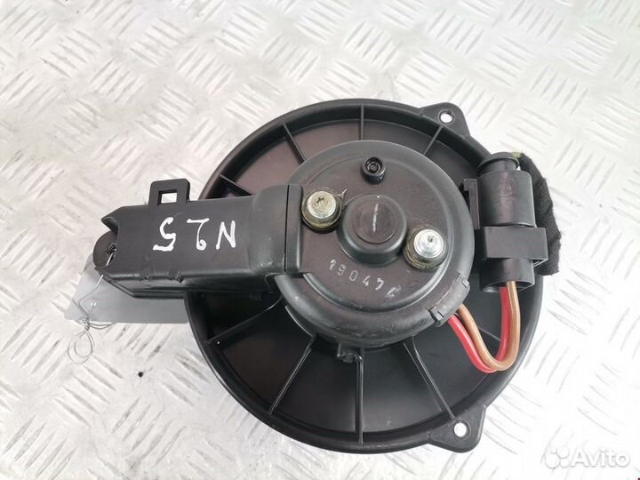 Моторчик печки для Audi A6 C5 4B1820021B