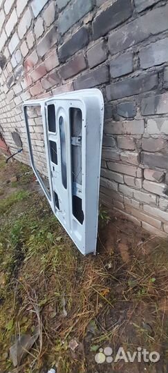 Двери на ниву 21213