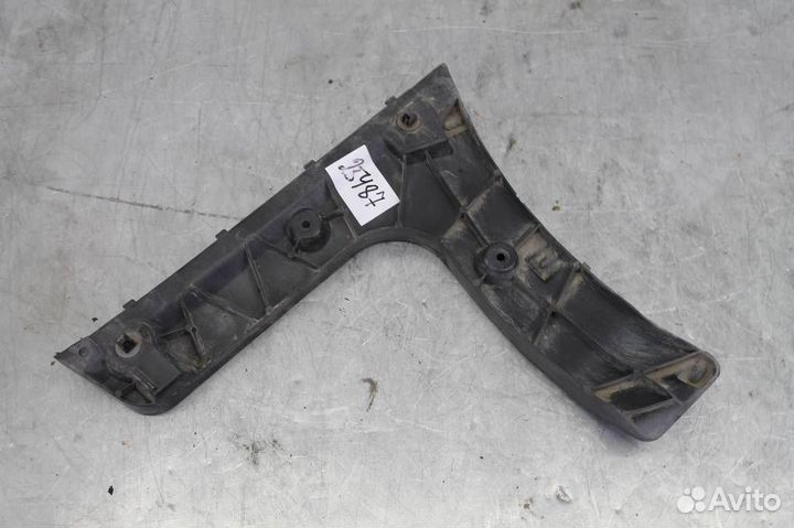 Крепеж заднего бампера левый Audi A6(C7)