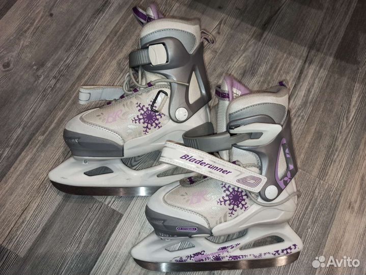 Коньки детские раздвижные Bladerunner microG 29-33
