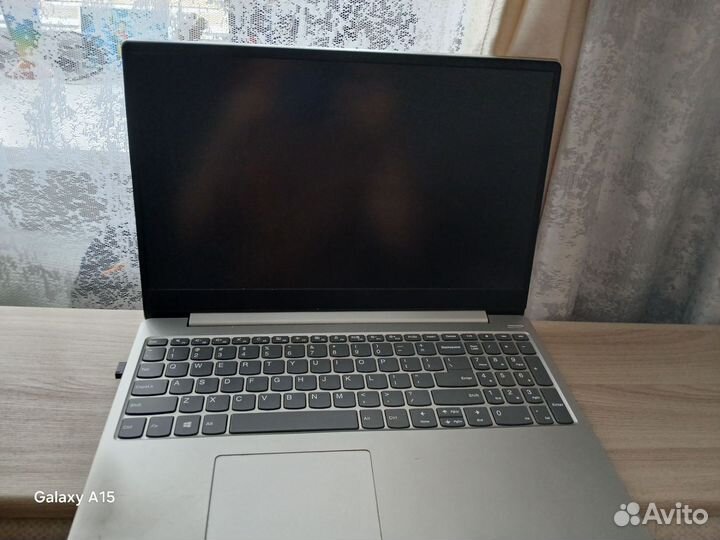 Ноутбук lenovo