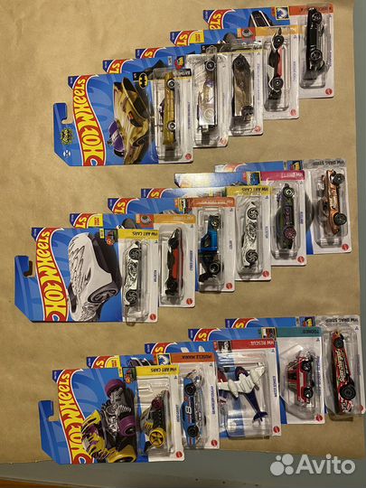 Hot wheels машинки новые