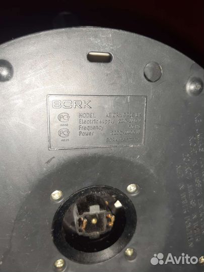 Чайник Bork KE CRN 9916, объём 1,6 л