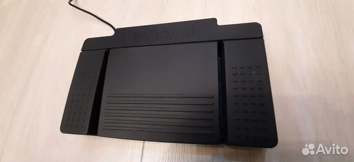 RC-3F tascam Footswitch для рекордеров Tascam