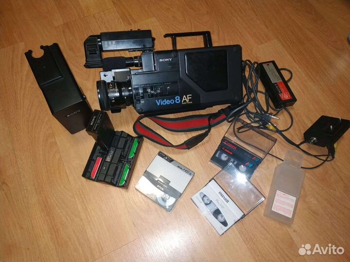 Видеокамера Sony video 8 af auto focus кассетная