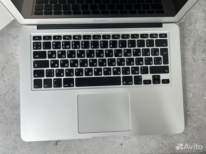 MacBook Air 13 (2017) i5 1,8Ghz/8Gb/128Gb Silver