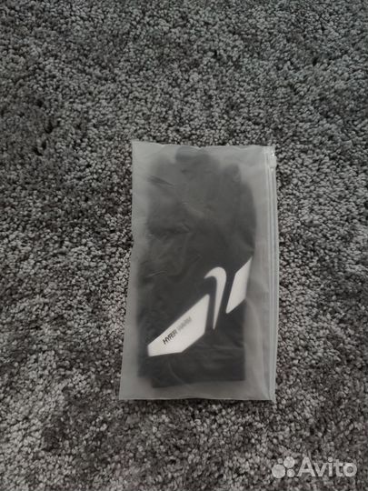 Перчатки nike hyperwarm