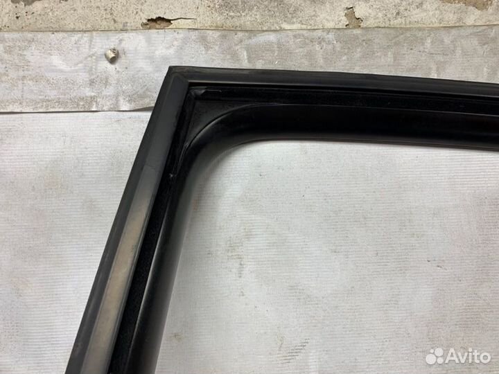 Дверь задняя левая Audi A4 B6 2000-2004 седан 1