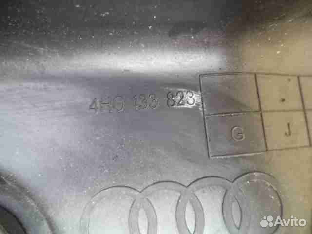 Корпус воздушного фильтра для Audi A8 D4 4H0133823