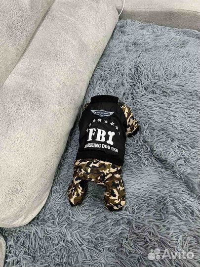 Комбинезон для маленькой собаки