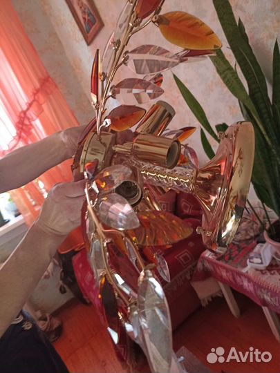 Люстра 6 рожков