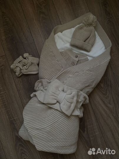 Новый осенний выписной комплект 7в1