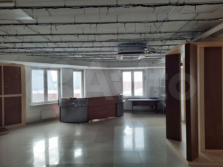 Торговая площадь, 700 м²