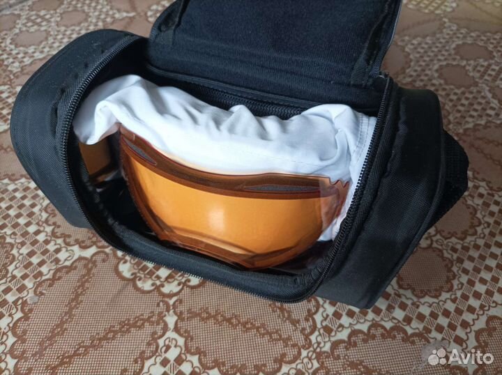 Горнолыжные очки Oakley Airbrake