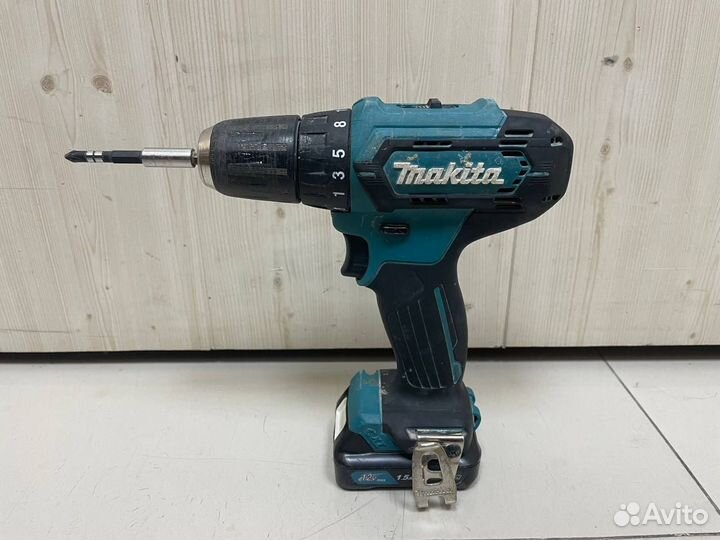 Шуруповерт Аккумуляторный Макита Df333D