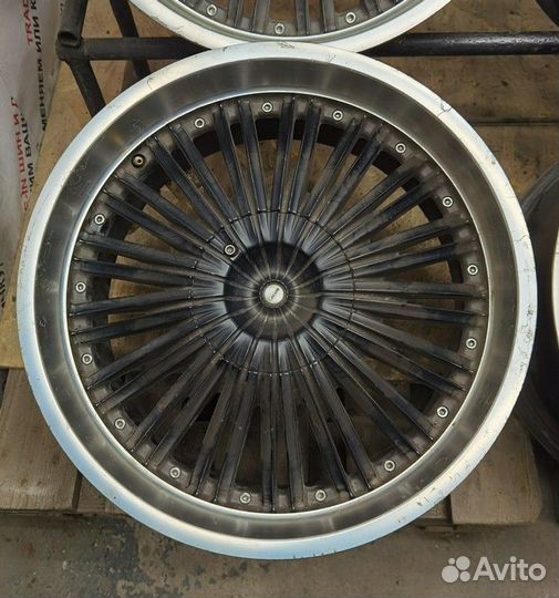 Литьё MKW R20 5х130 cт71.5 ет28 j9