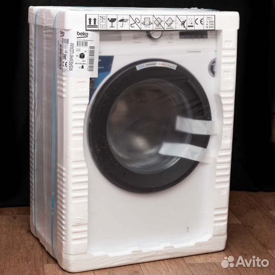 Новая стиральная машина 6,5кг Beko wsre6H612ZAW