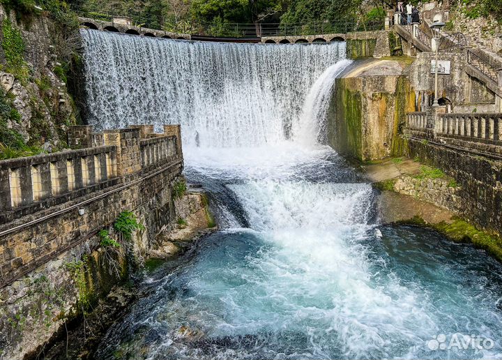 Экскурсии в Абхазию ежедневно