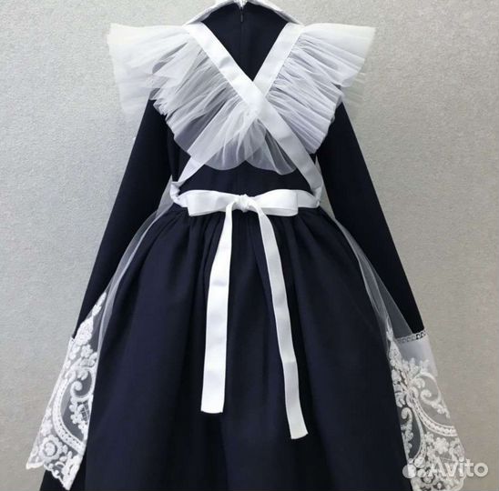 Школьный фартук