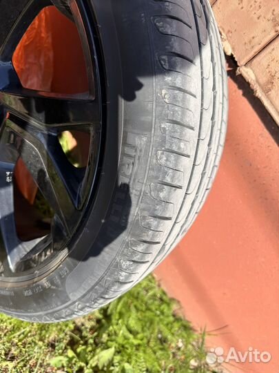 Pirelli Cinturato P7 205/50 R17 89V